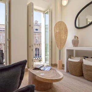 Genteel San Francisco Seville